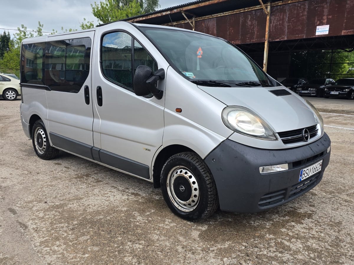 Opel Vivaro 7-osobowy